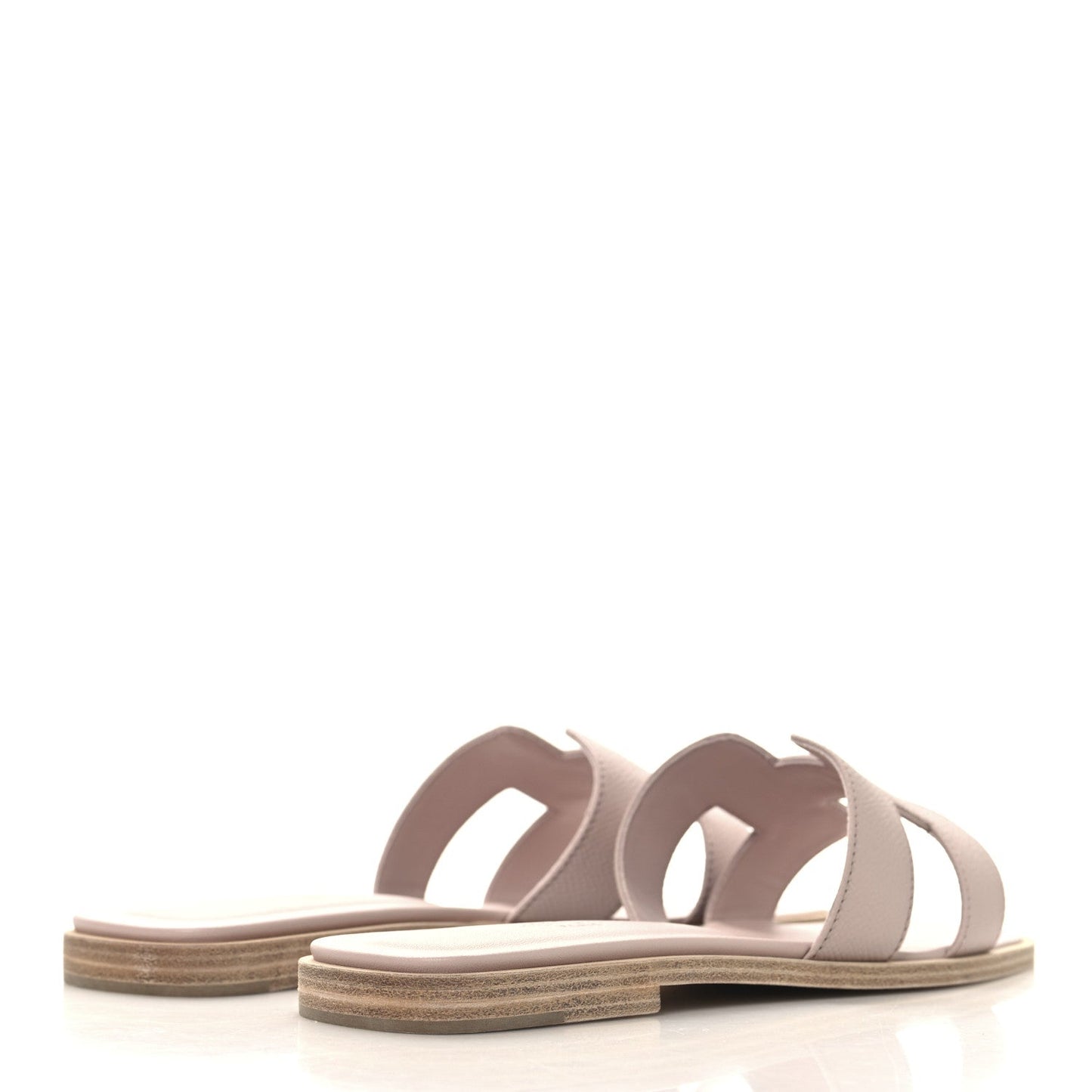 Hermès Oran Sandals – Rose Porcelaine Epsom Calfskin Edition