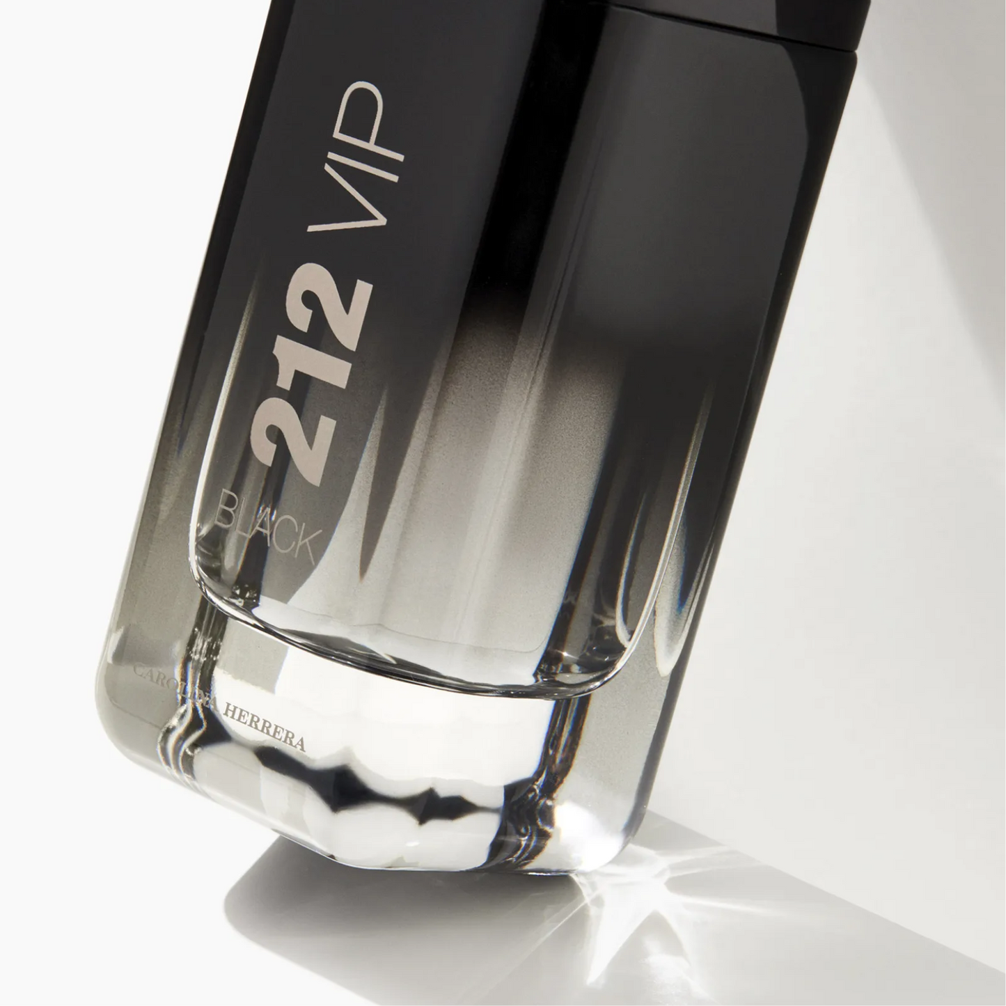 Carolina Herrera 212 VIP Black Eau de Parfum for Men — image 1