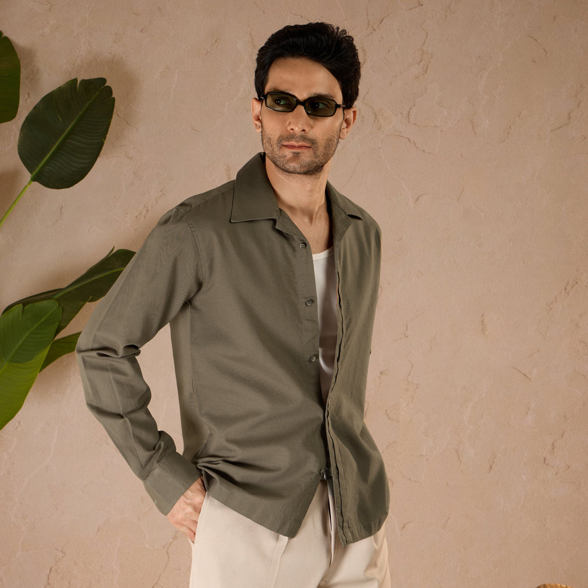HALF PLACKET COTTON OXFORD SHIRT - OLIVE by Warping Theories