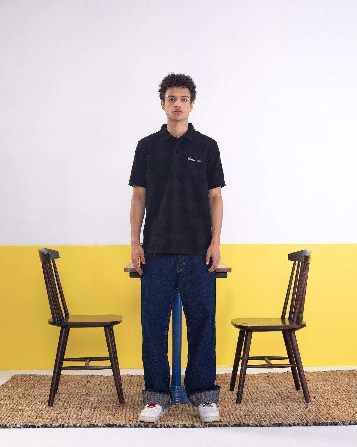 Textured Polo Black T-shirt (Regular Fit) by BOMAACHI
