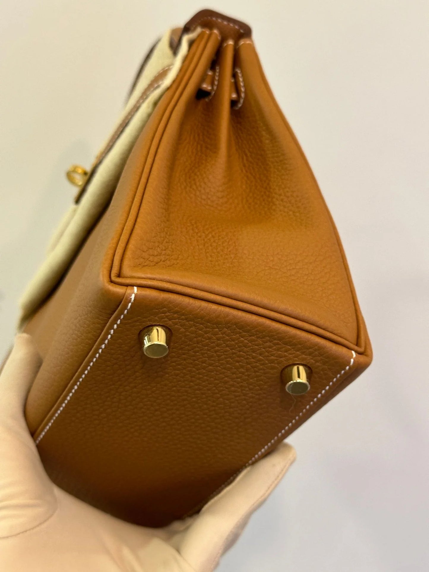 Hermès Kelly 25 – Gold Togo with Gold Hardware - Zeuskicks