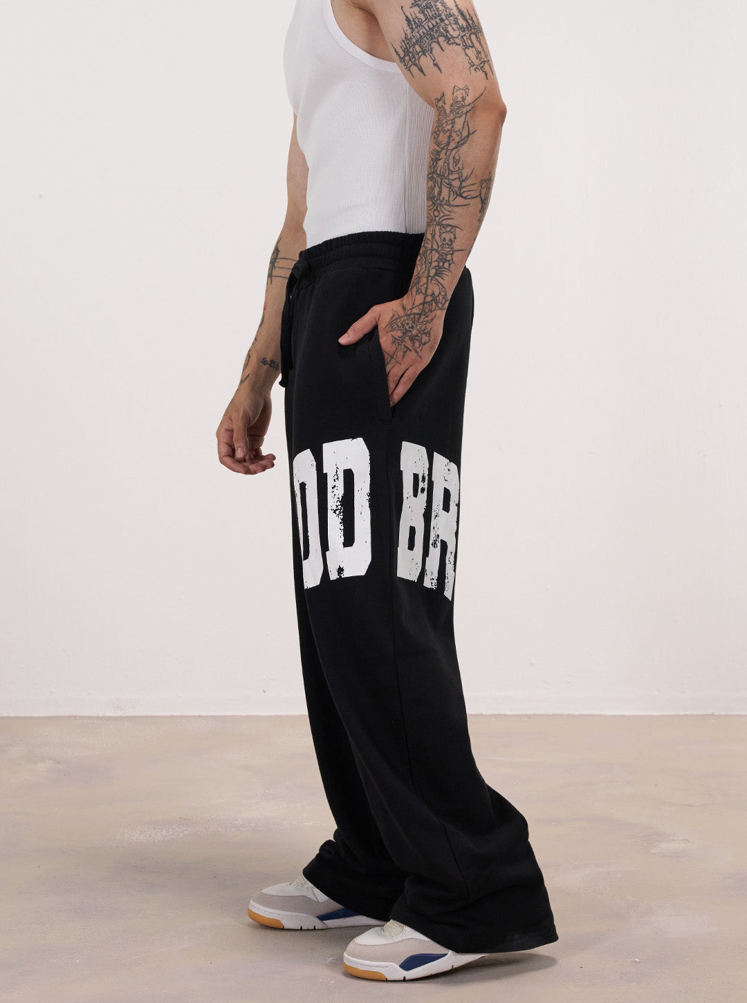 Baggy Pants Black by DEADBEAR