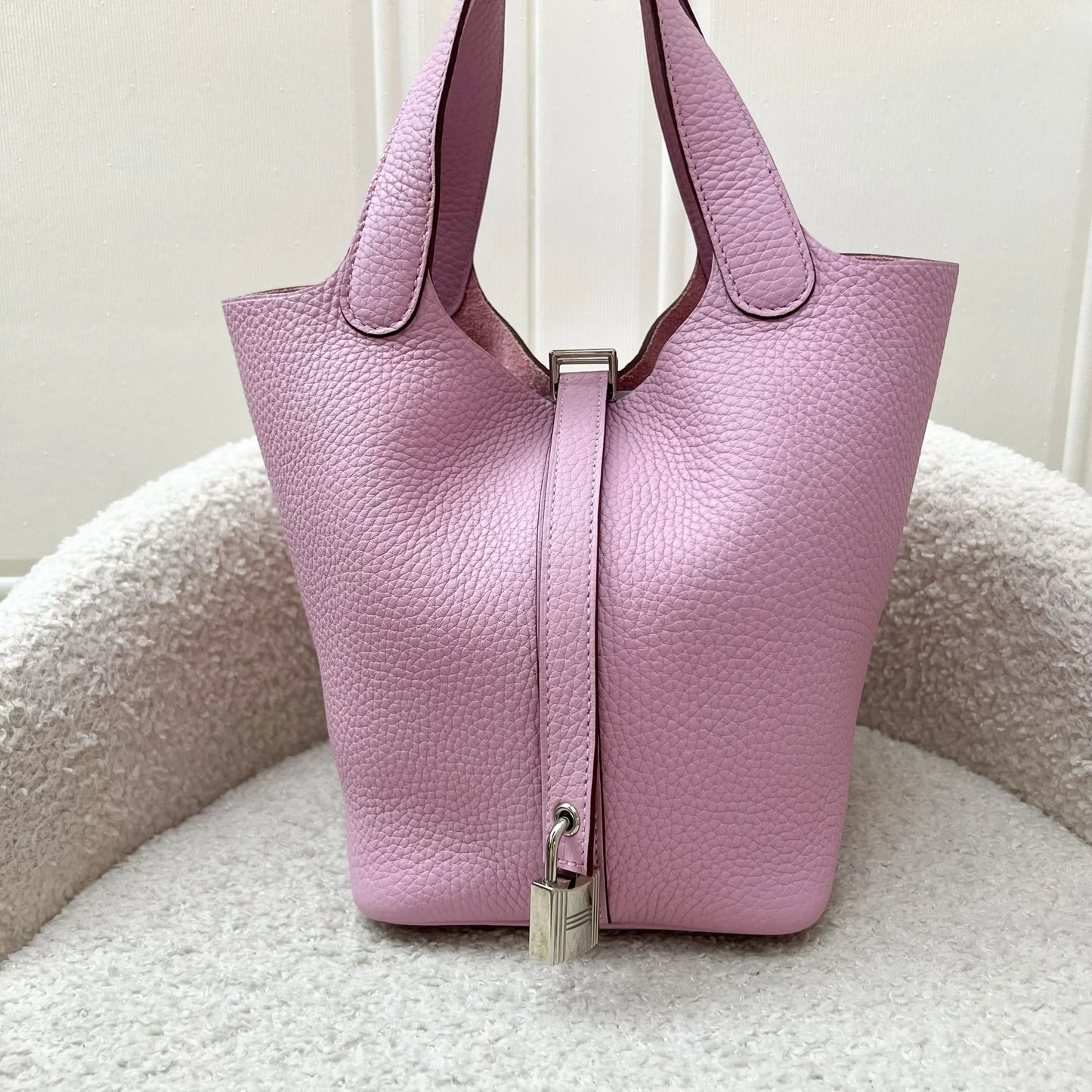 Hermès Picotin 18 in Mauve Sylvestre Clemence Leather