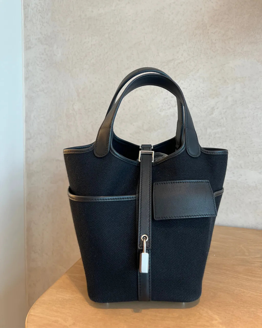 Preloved Hermès Picotin Lock Cargo 18 in Black