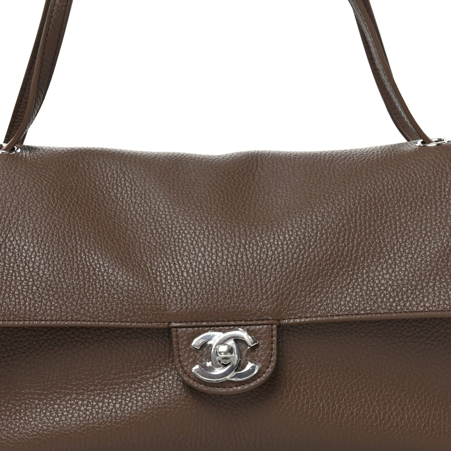 CHANEL Small Souplissimo Maxi Flap – Light Brown Grained Calfskin