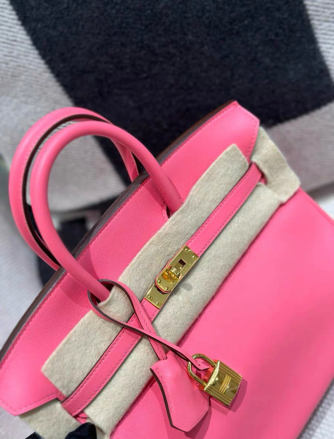 Hermès Birkin 25 Rose Lipstick Pink Swift Leather Gold Hardware