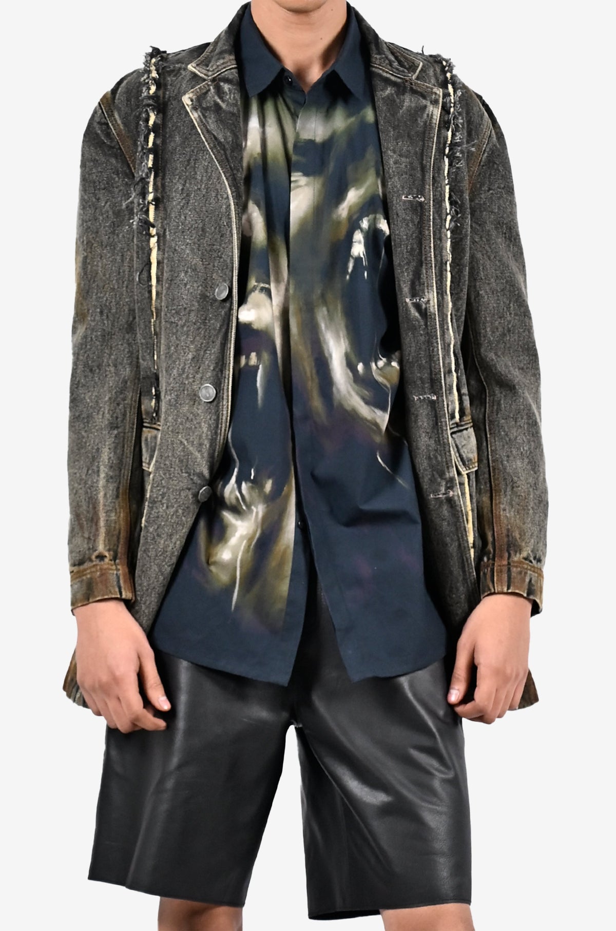Howling shirt by HUEMN