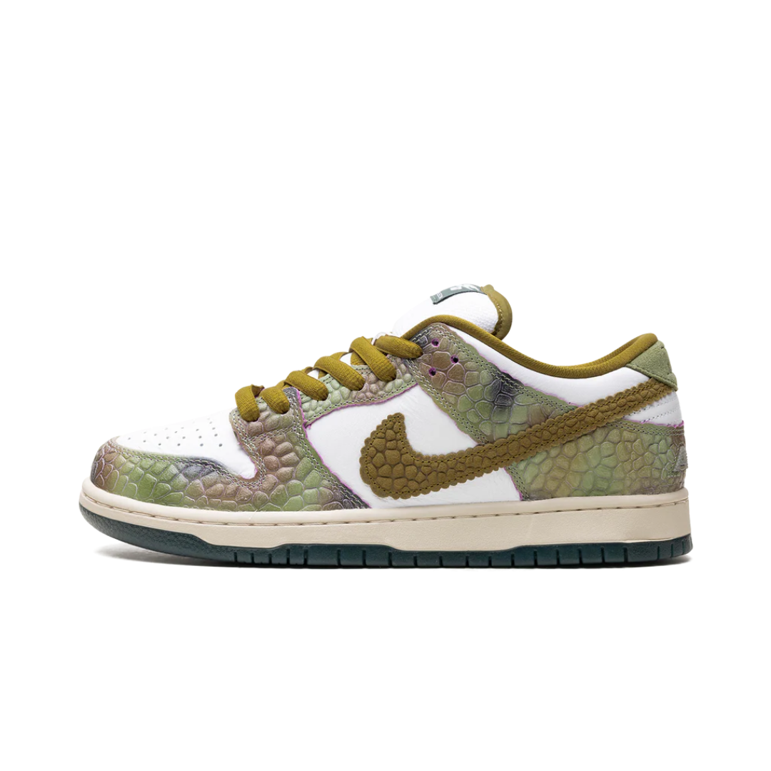 Nike SB Dunk Low Alexis Sablone Chameleon by Nike Dunk