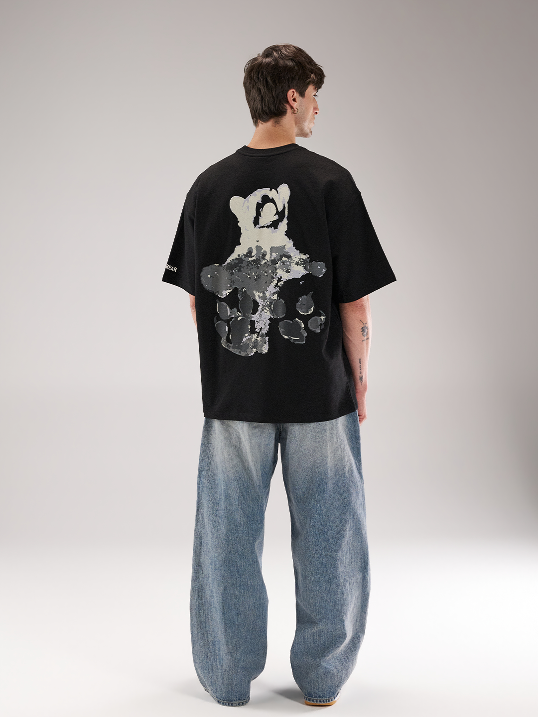 Shadow Tee Black 2.0 by DEADBEAR