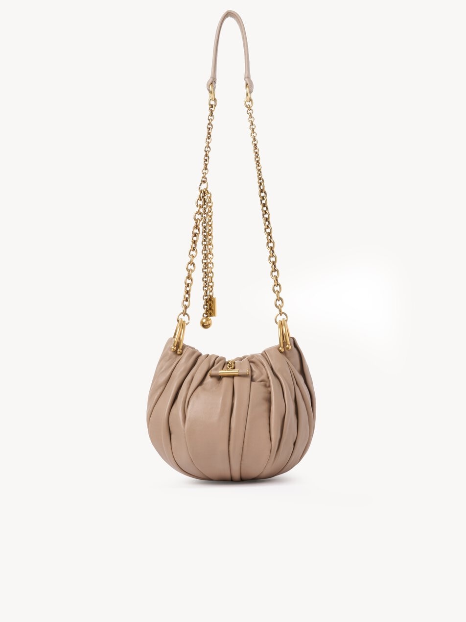 CHLOE Plissé shoulder bag with chain in pleated leather Woodsmoke by CHLOE