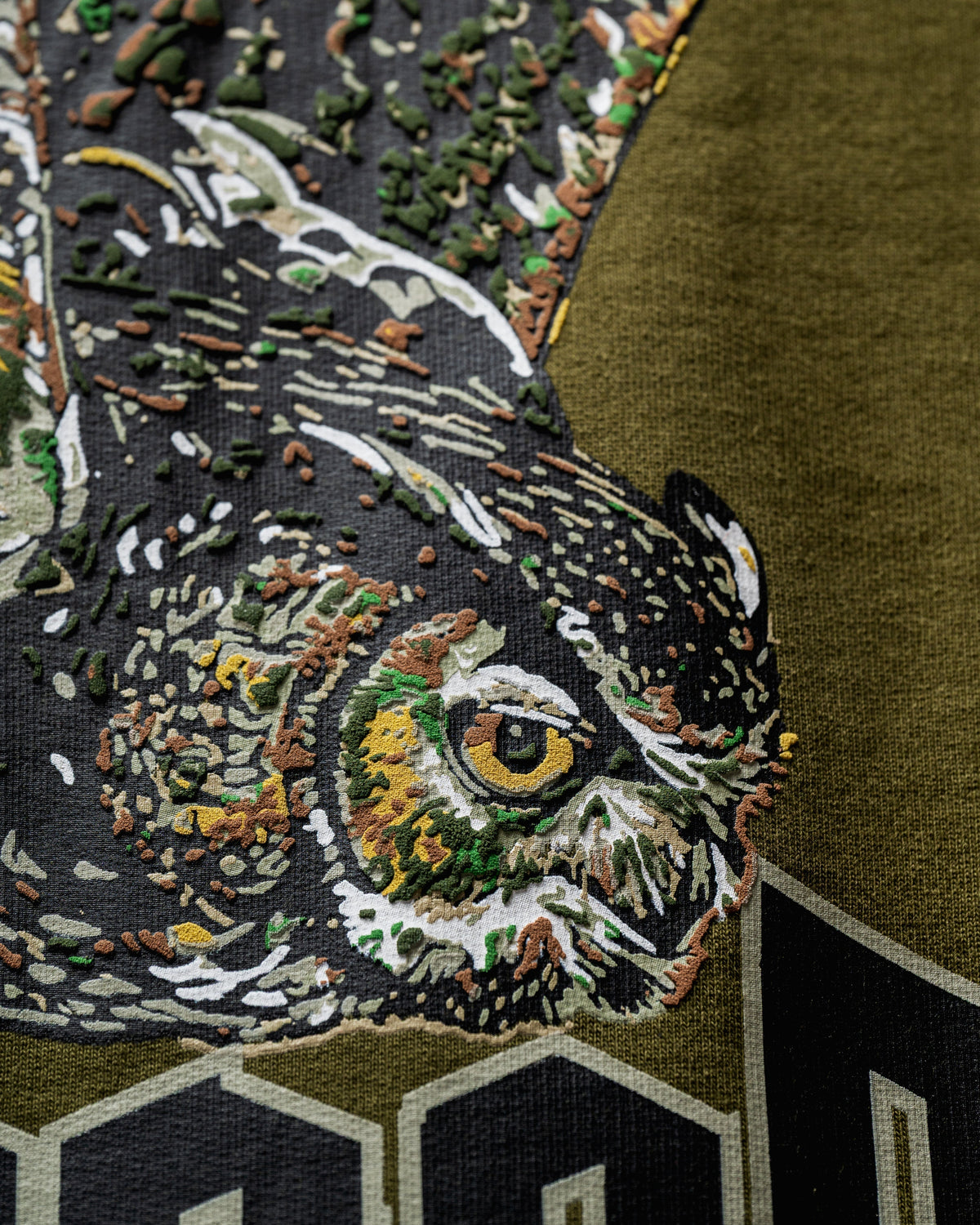 Messenger Tee Olive by DEADBEAR