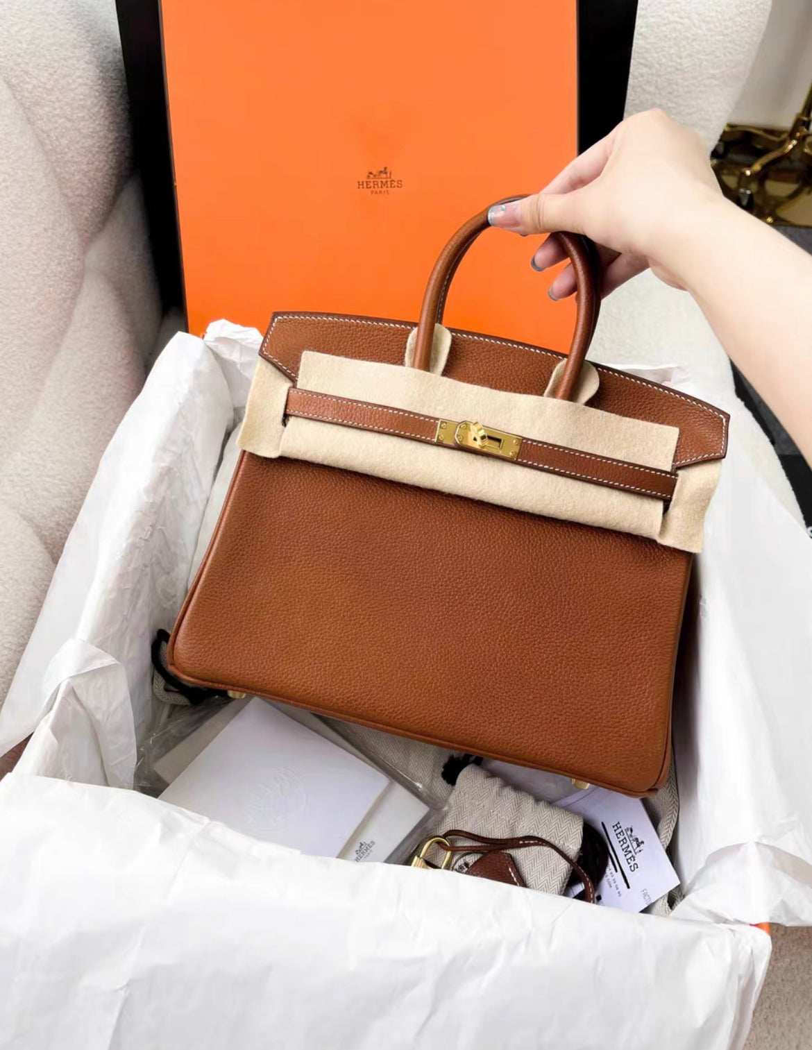 Hermès Birkin 25 – Fauve Barenia Faubourg Leather with Gold Hardware