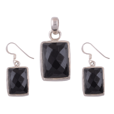 925 Sterling Silver Black Onyx Pendant Sets - R3600111-15