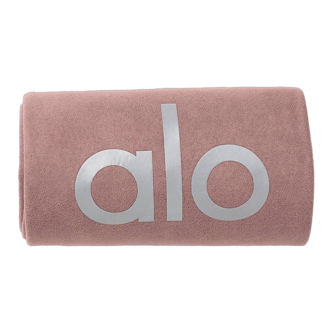 alo Grounded No-Slip Towel - Smoky Quartz by Alo Yoga