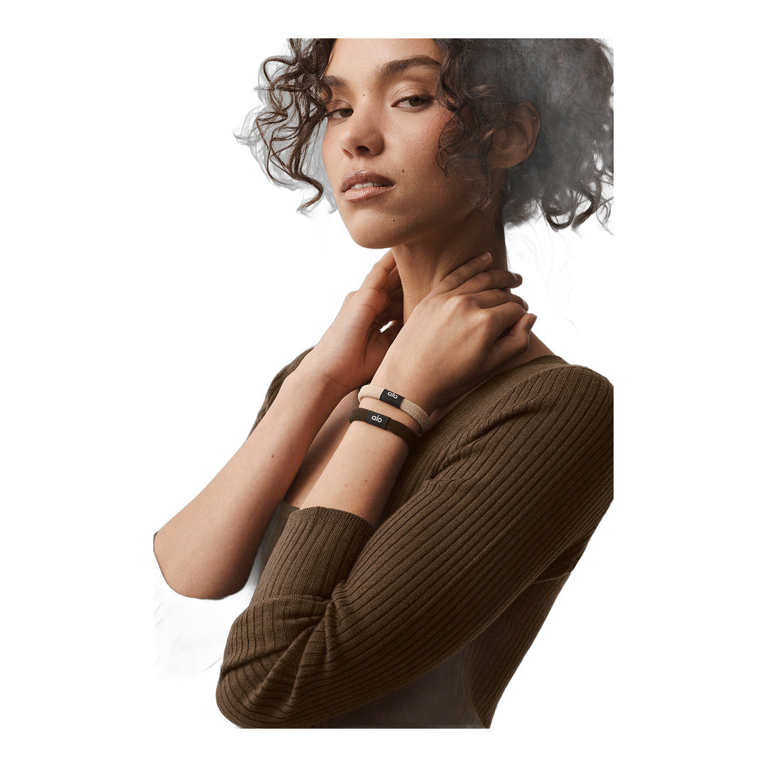 alo Untangled Hair Tie (6-Pack) - Beige/Espresso by Alo Yoga