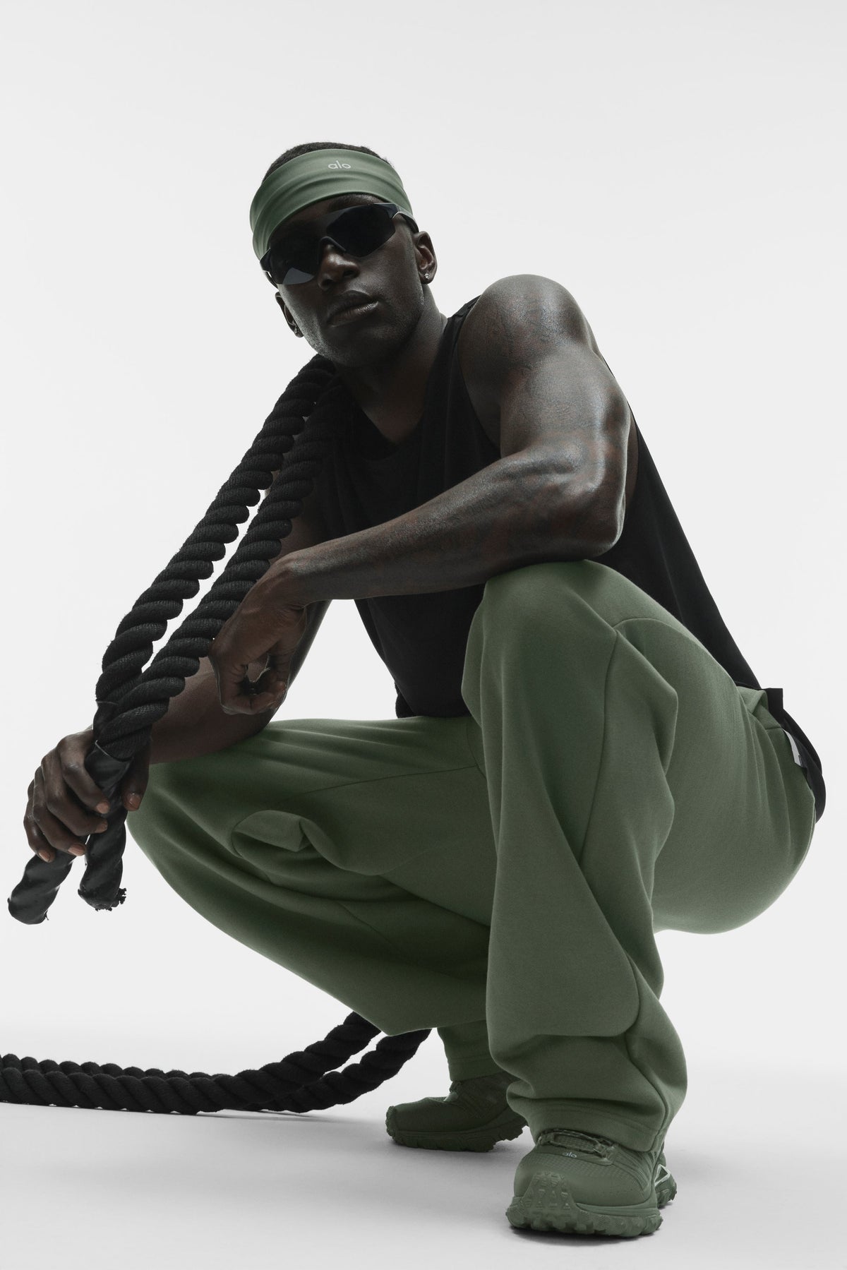 Alo Yoga Airlift Headband in Bamboo Green, product image 3 of 4