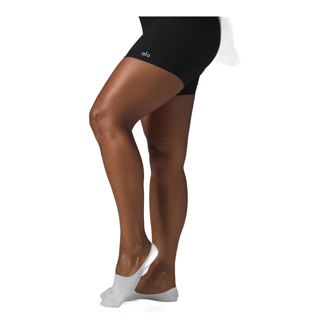 alo Unisex Conceal Sock - White/Dove Grey by Alo Yoga