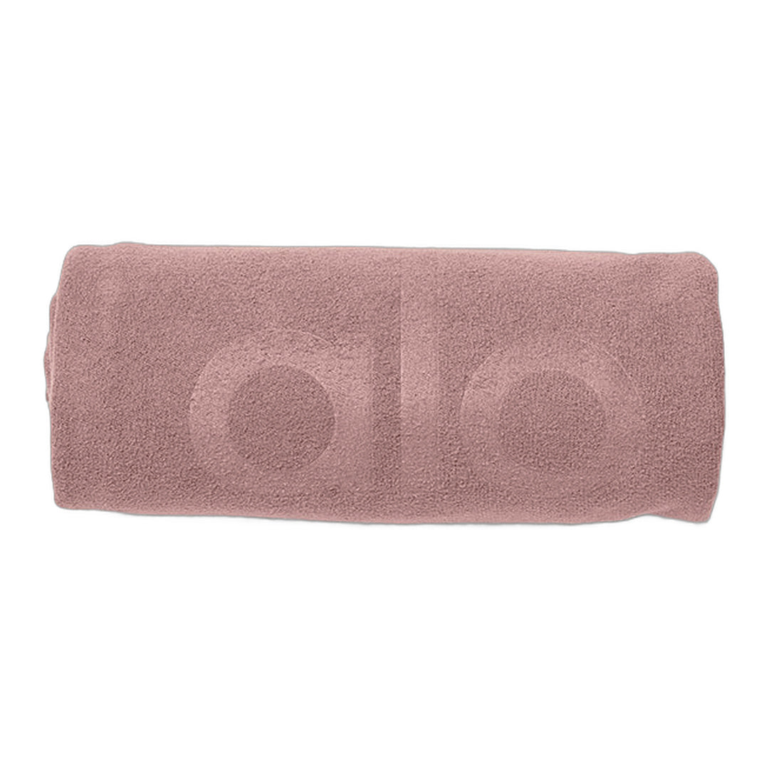 alo Performance No Sweat Hand Towel - Smoky Quartz by Alo Yoga
