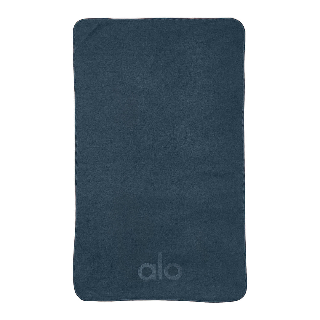 alo Performance No Sweat Hand Towel - Eclipse by Alo Yoga