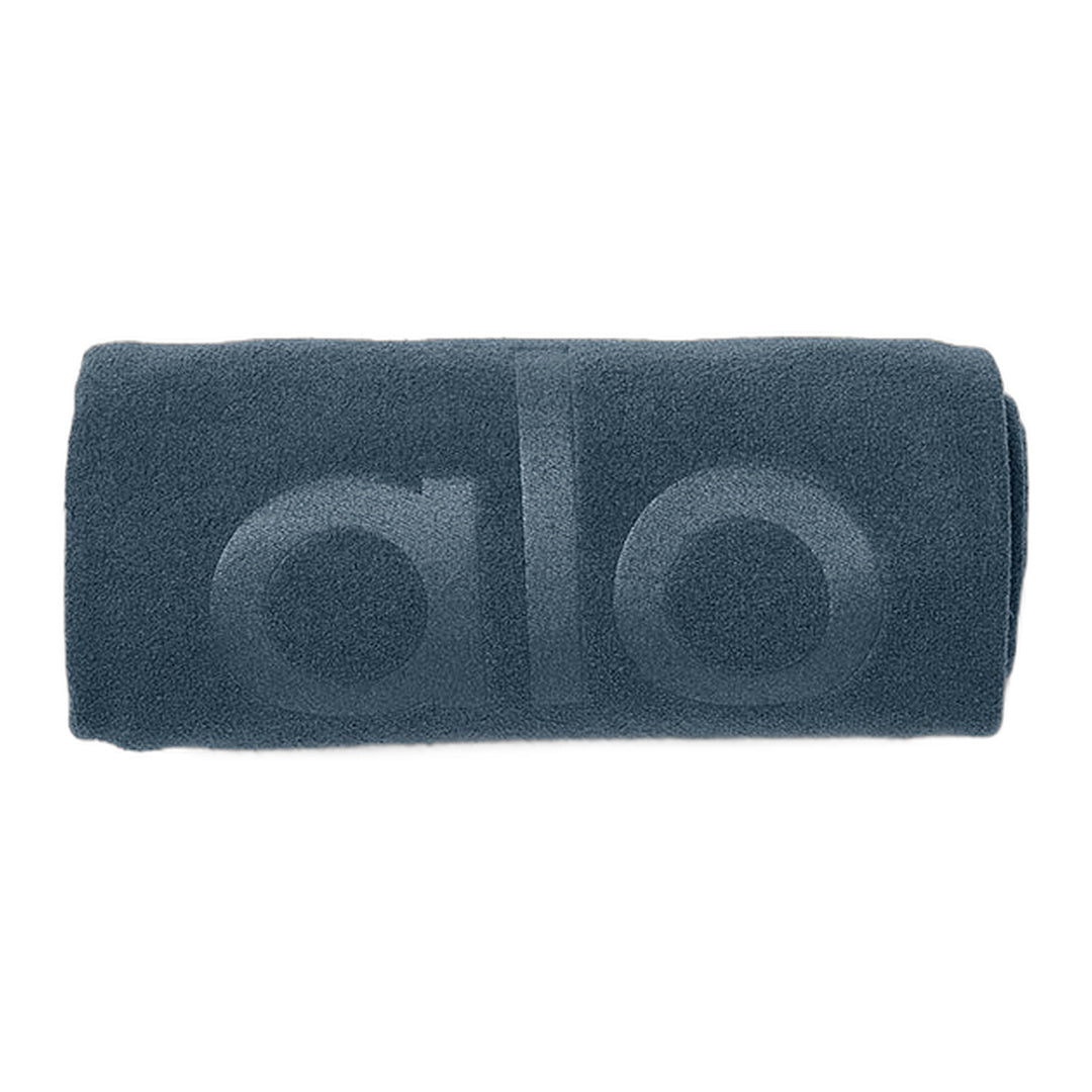alo Performance No Sweat Hand Towel - Eclipse by Alo Yoga