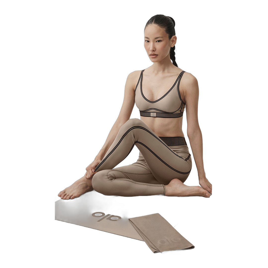 alo Performance No Sweat Hand Towel - Gravel by Alo Yoga