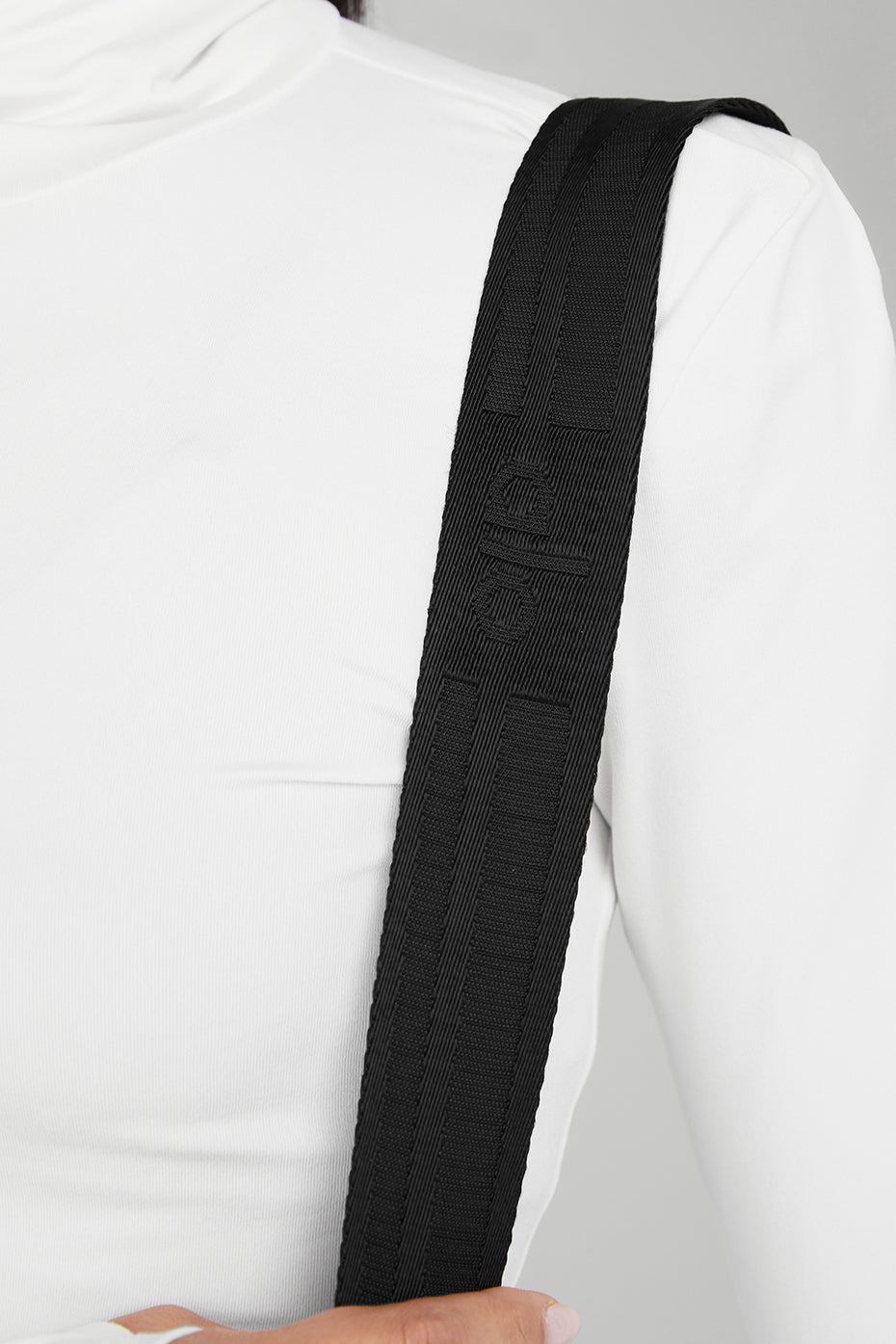 Alo Yoga Studio To Street Strap in Black, product image 5 of 6