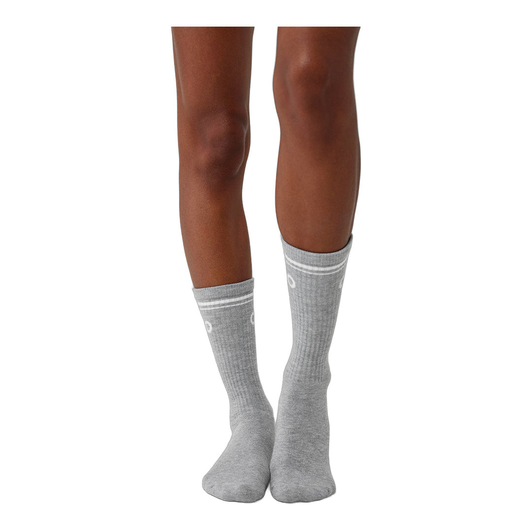 alo Unisex Throwback Sock - Athletic Heather Grey/White by Alo Yoga