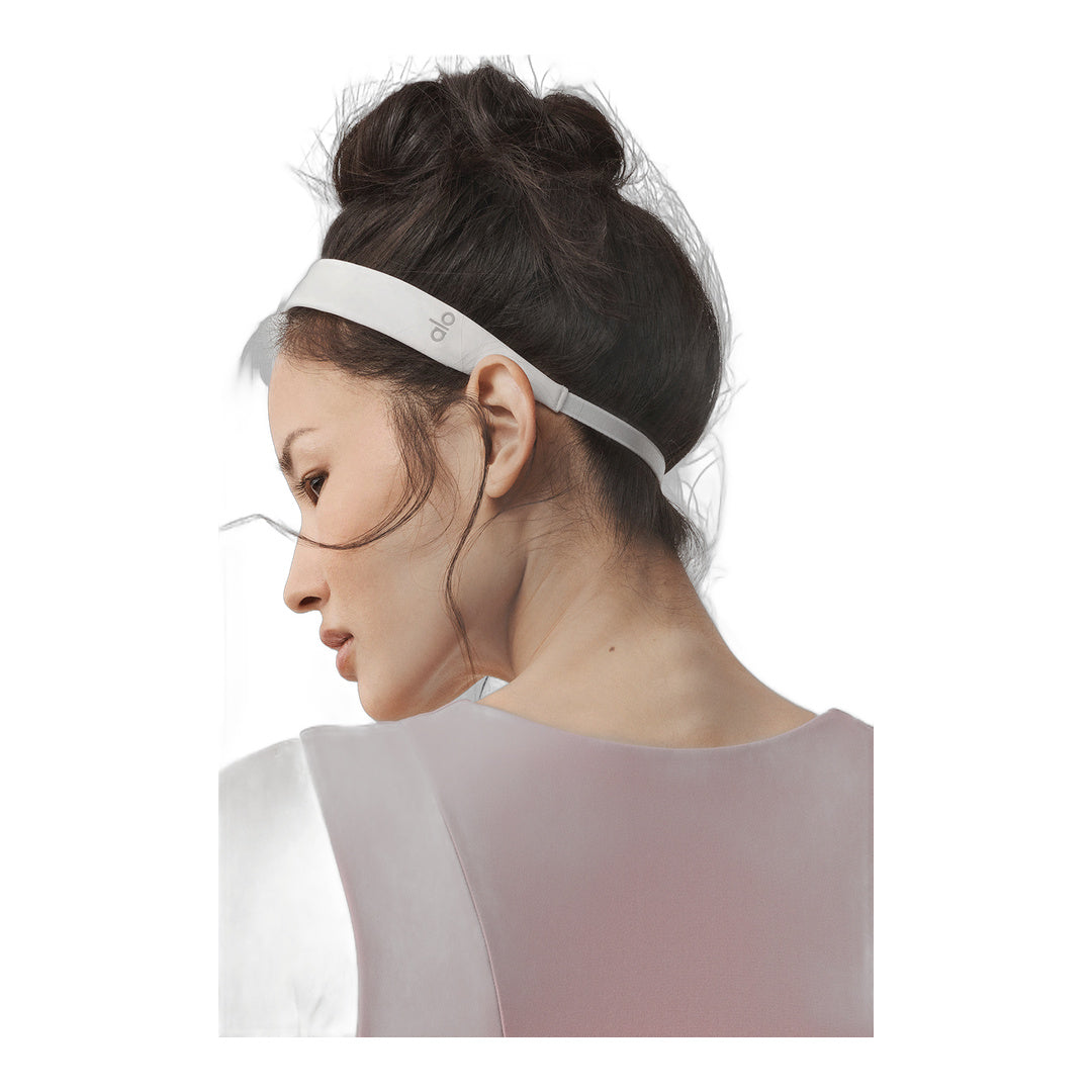 alo Airlift So Smooth Headband - White by Alo Yoga