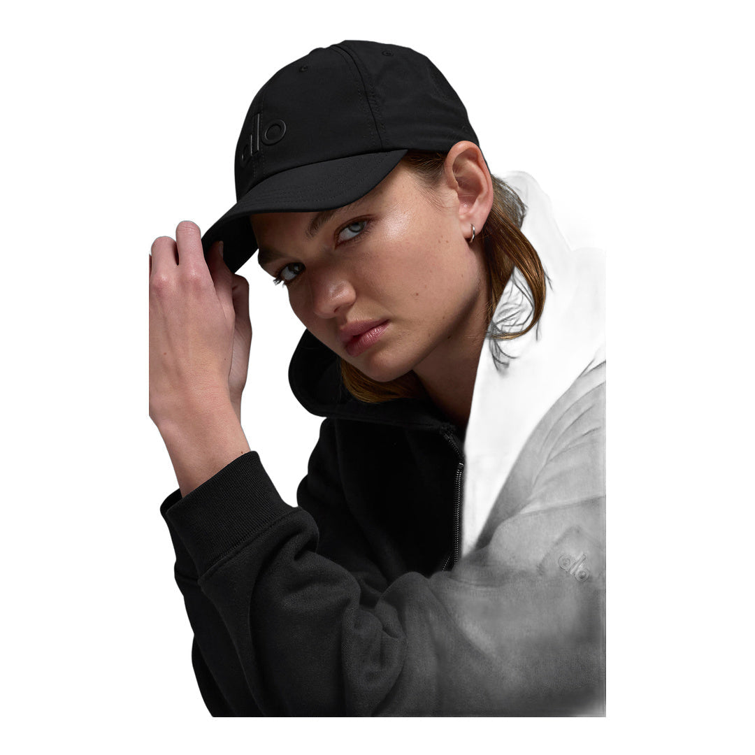 alo Performance Off-Duty Cap - Black/Black by Alo Yoga
