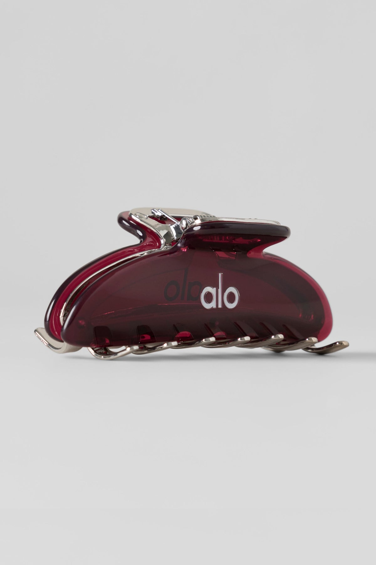 Alo Yoga Acrylic Illusion Claw Clip in Rich Bordeaux/Chrome