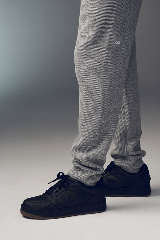 ALO Recovery Mode Sneaker - Black/Gum (MENSA0685U)