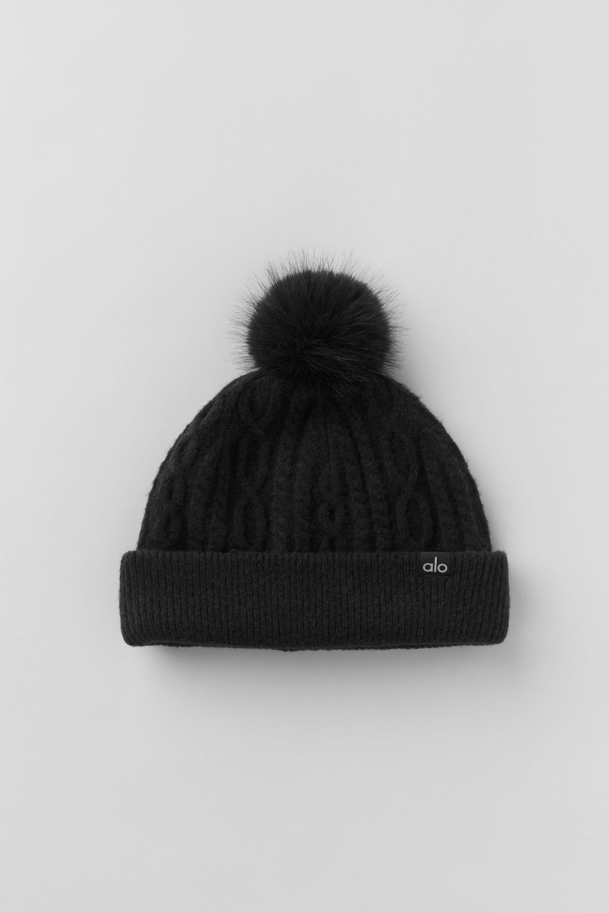 Alo Yoga Cable Knit Winter Bliss Beanie in Black
