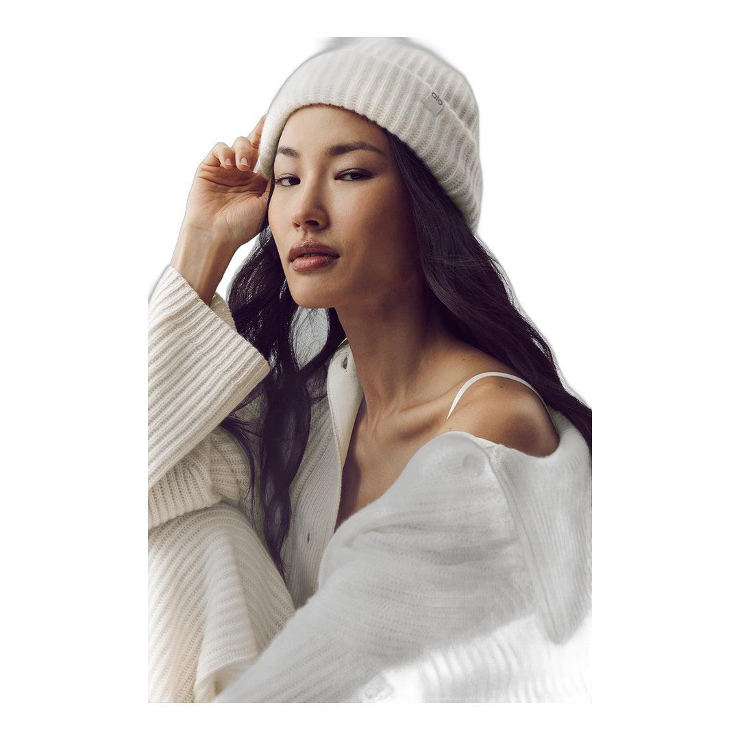 alo Courchevel Cashmere Beanie - Ivory by Alo Yoga