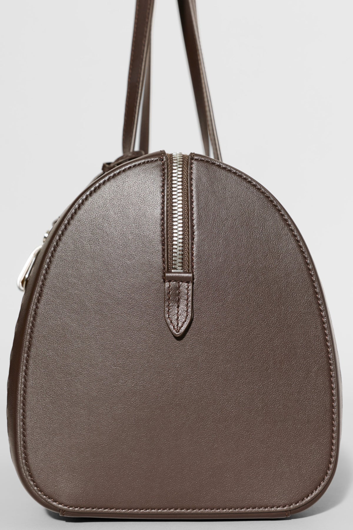 Alo Yoga Leather Mesh Shoulder Voyage in Espresso Leather Mesh, product image 6 of 8
