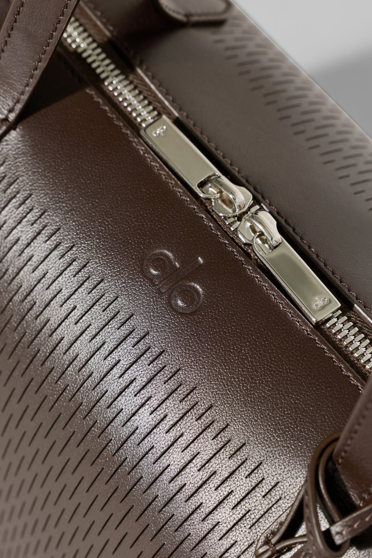 Alo Yoga Leather Mesh Shoulder Voyage in Espresso Leather Mesh, product image 5 of 8