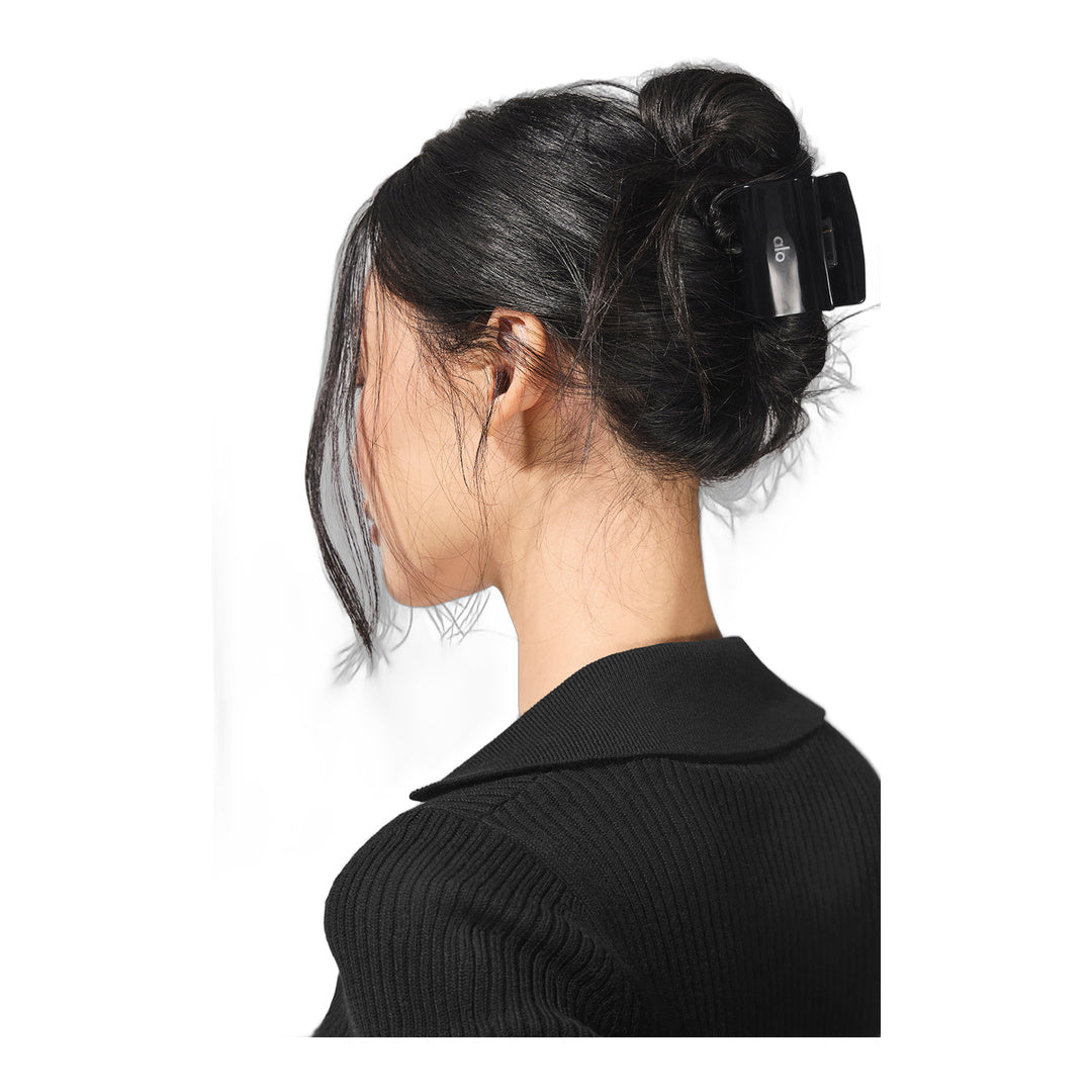 alo Effortless Claw Clip - Black by Alo Yoga