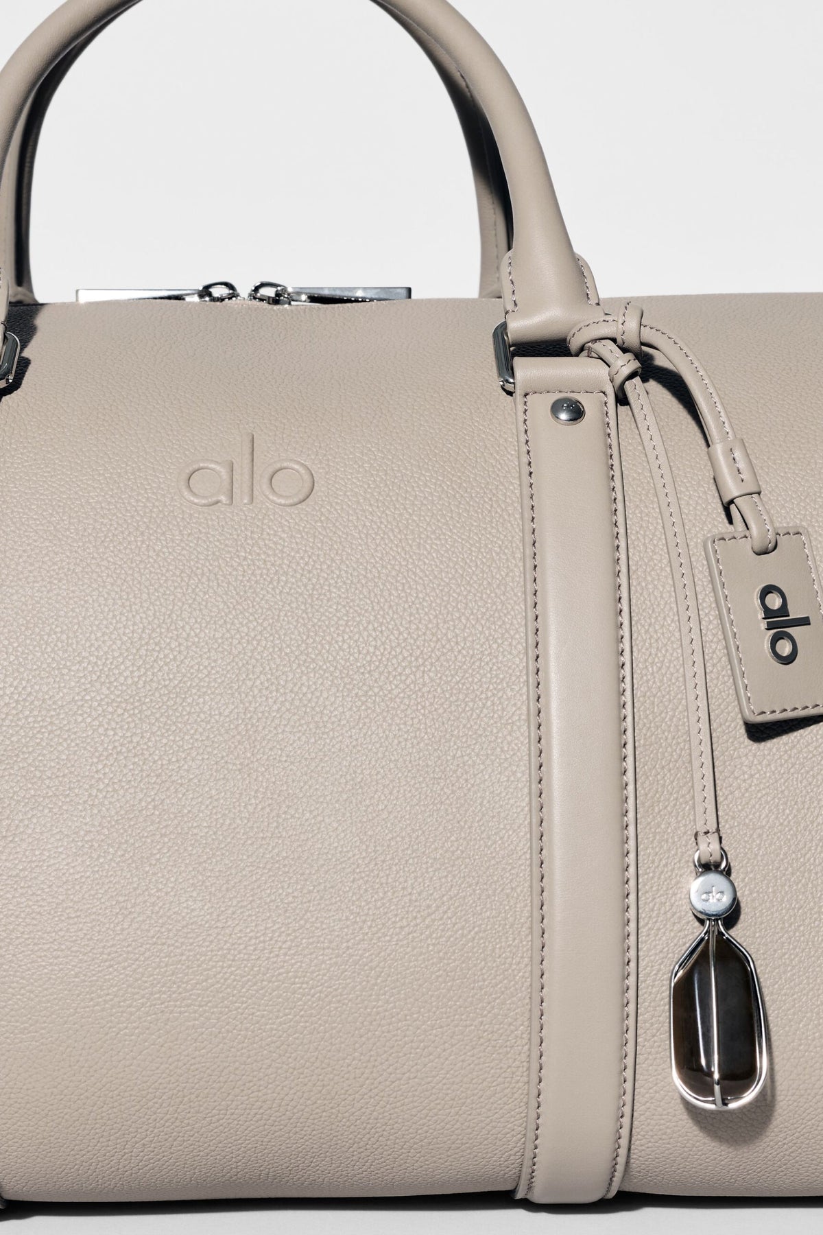 Alo Yoga Voyage Duffle in Gravel Leather, product image 4 of 6