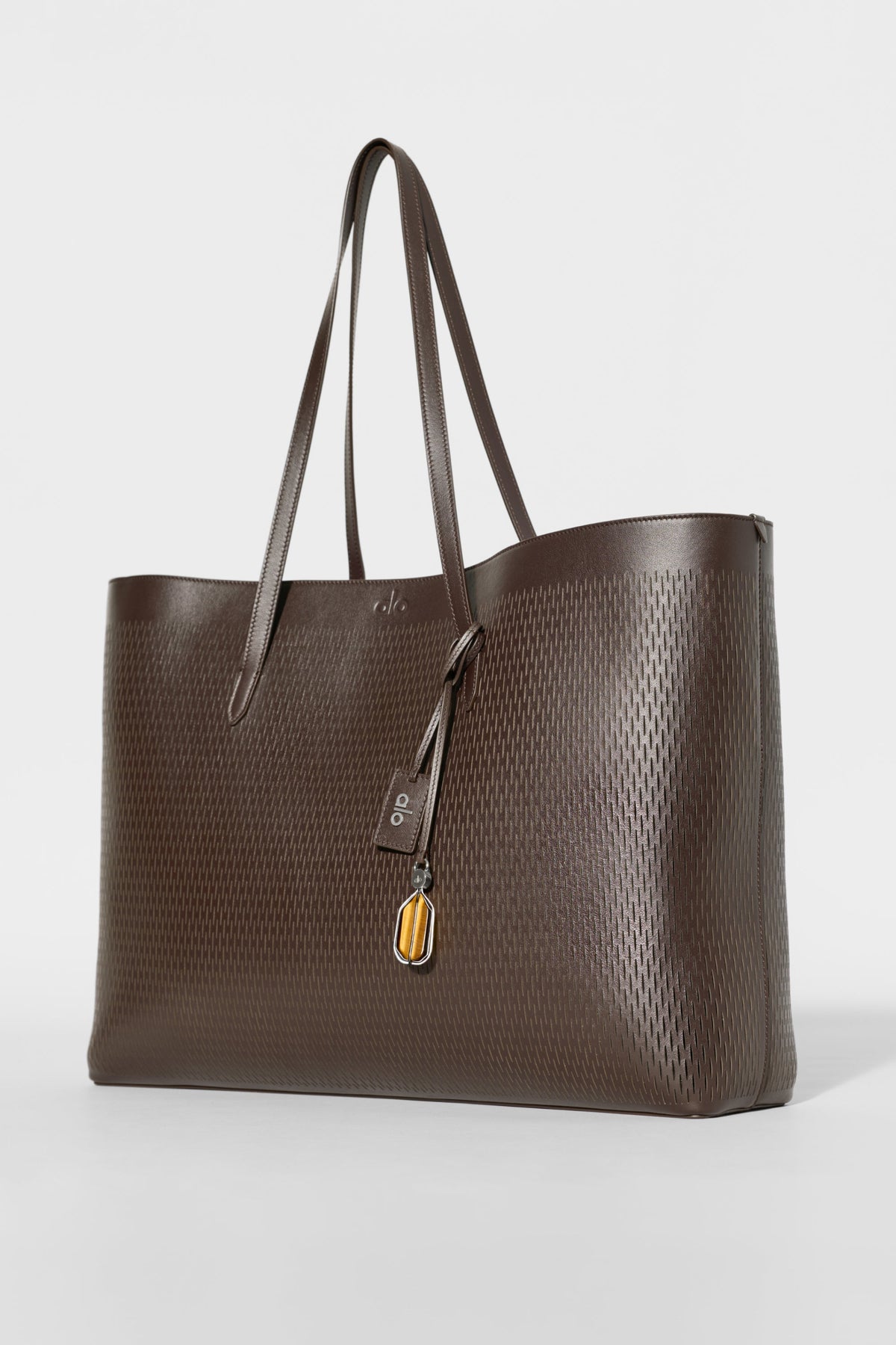 Alo Yoga Leather Mesh Tranquility Tote in Espresso Leather Mesh, product image 2 of 6