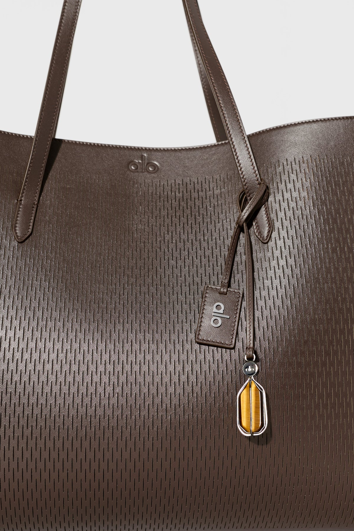 Alo Yoga Leather Mesh Tranquility Tote in Espresso Leather Mesh, product image 4 of 6