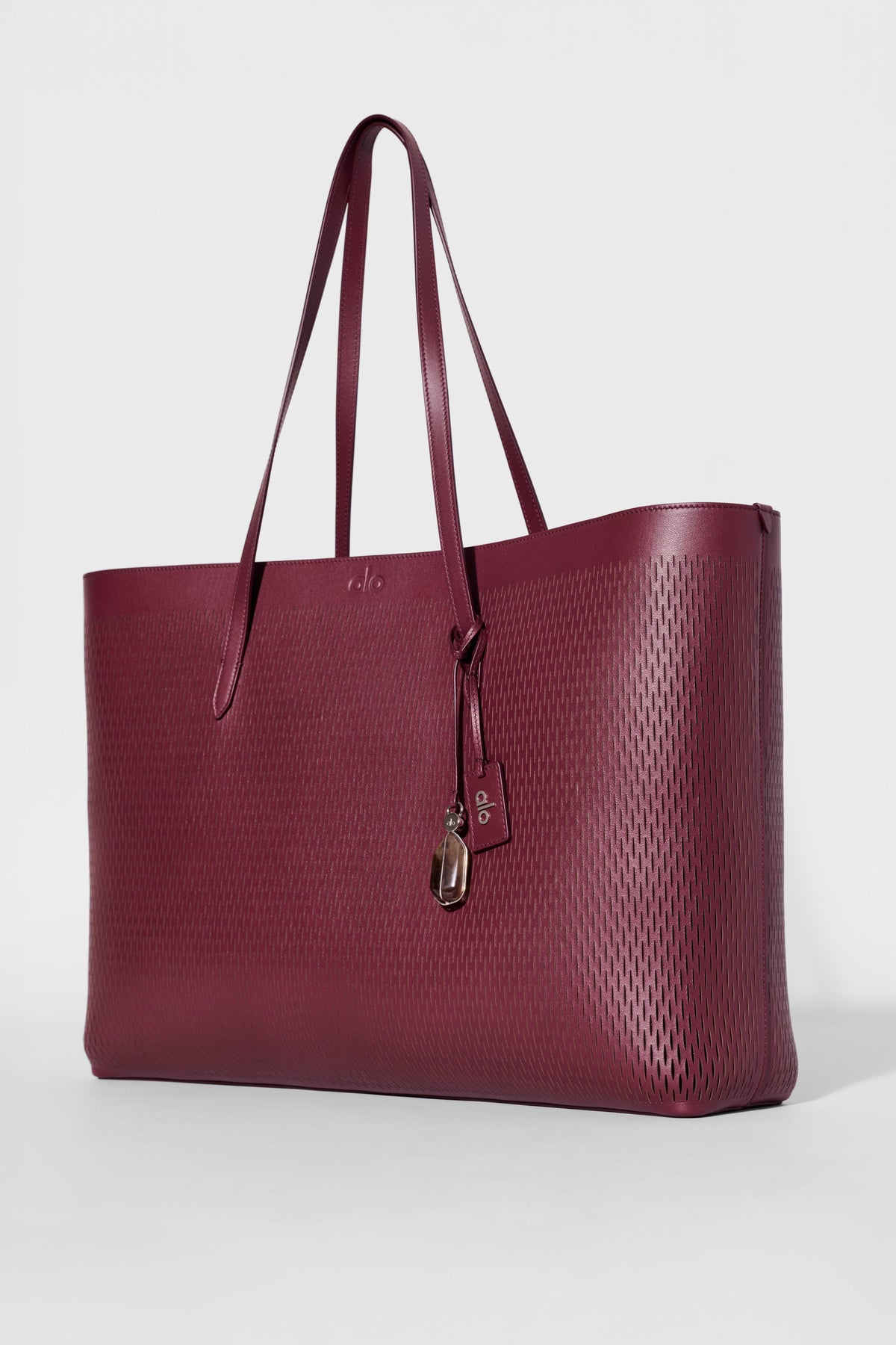 Alo Yoga Leather Mesh Tranquility Tote in Bordeaux Leather Mesh, product image 2 of 7