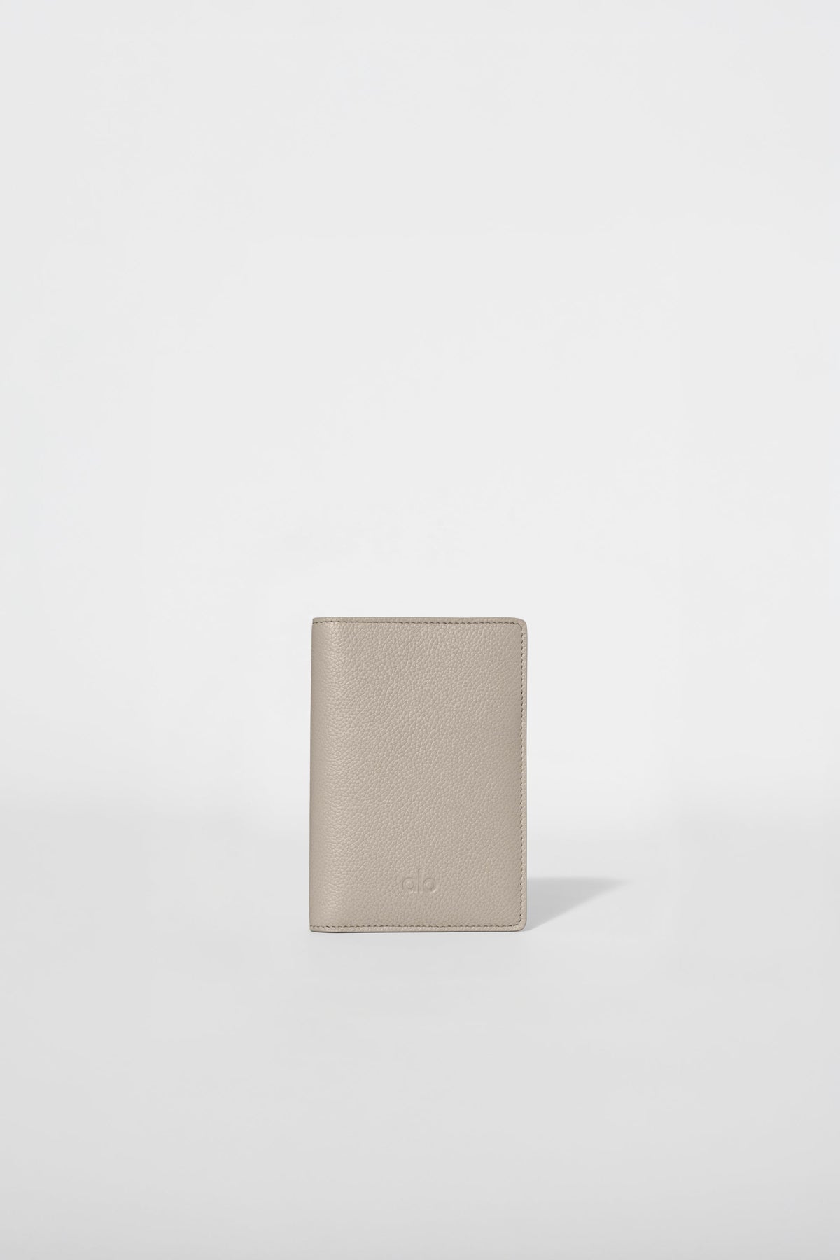 Alo Yoga Passport Cover in Gravel Leather