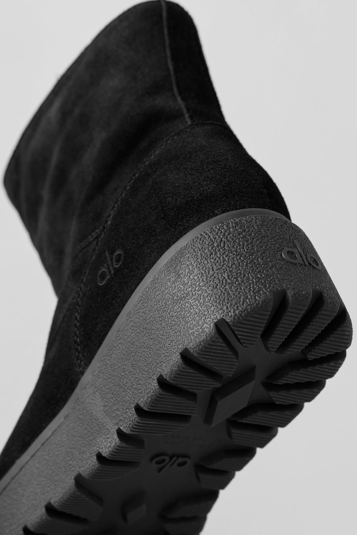 Alo Yoga Malibu Boot in Black, product image 6 of 7