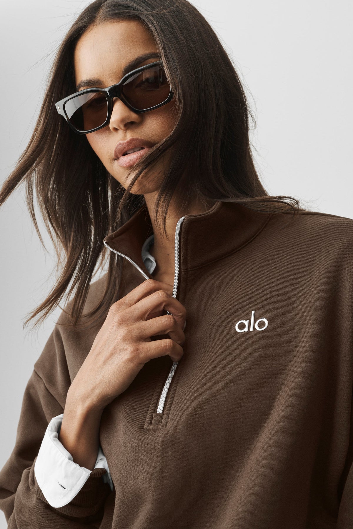 Alo Yoga Rectangle Sunglasses in Tortoise, product image 2 of 5