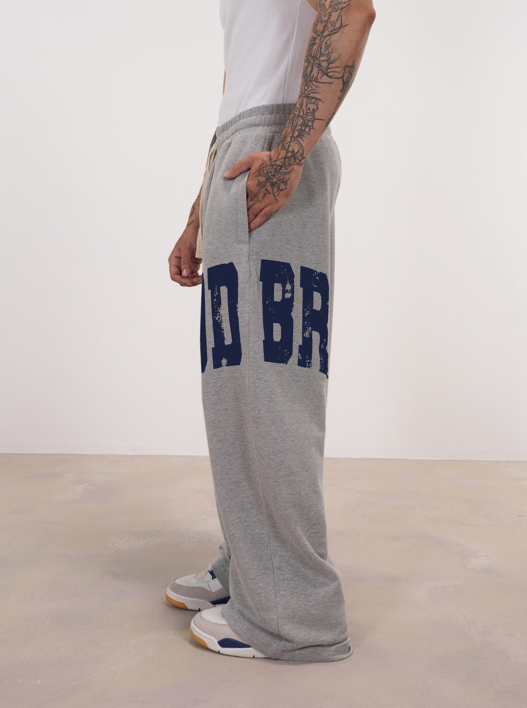 Baggy Pants Grey 2.0 by DEADBEAR