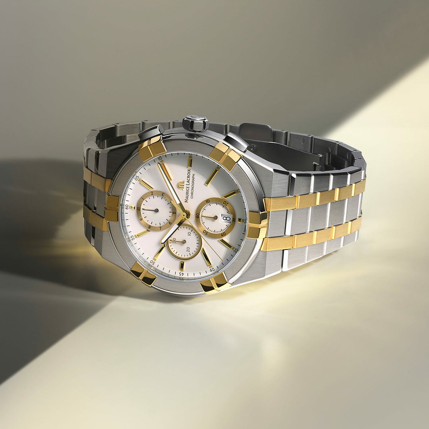 Maurice Lacroix Aikon Quartz Chronograph Duotone AI1118-PVY03-130-1