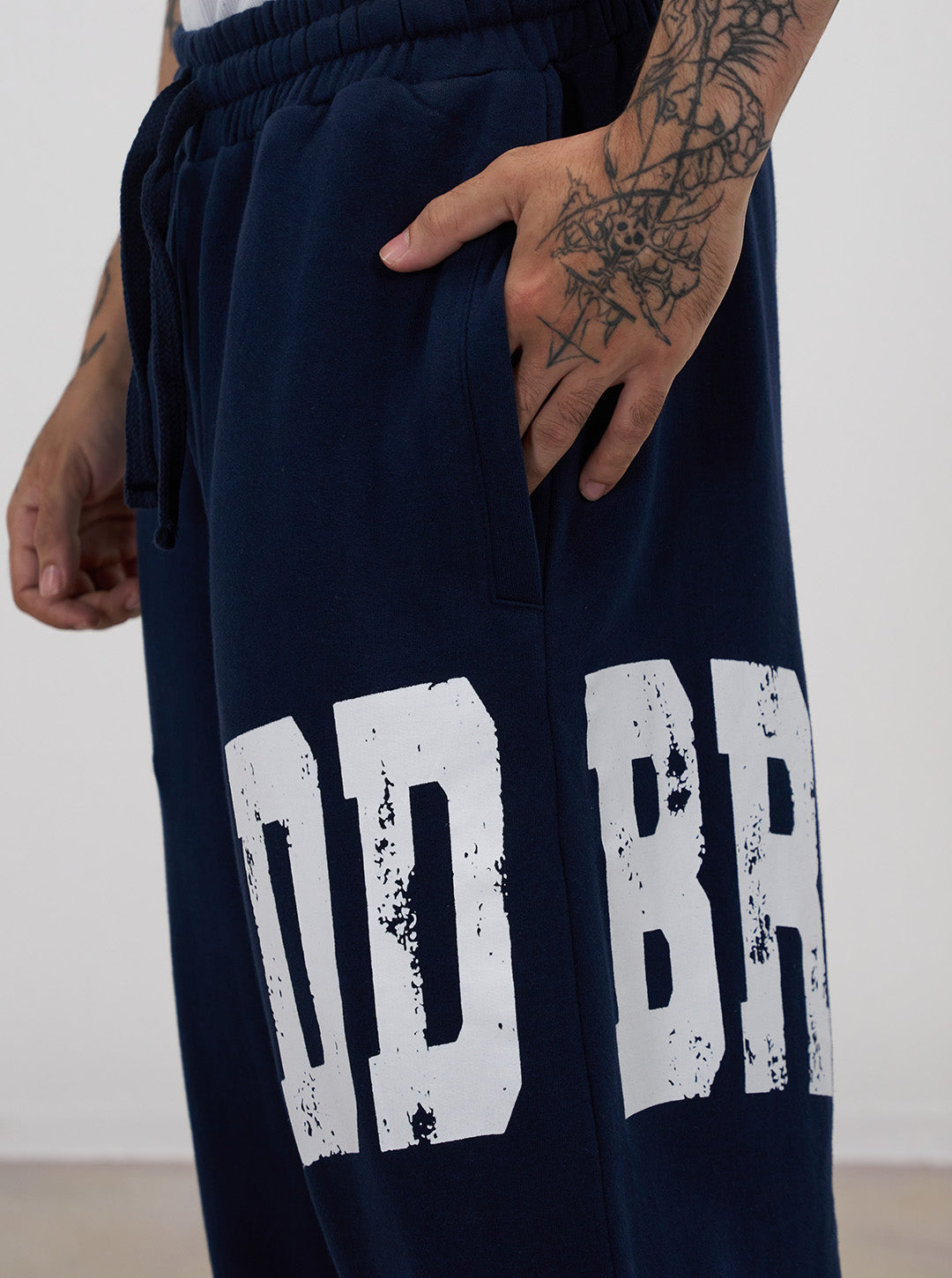 Baggy Pants Navy by DEADBEAR