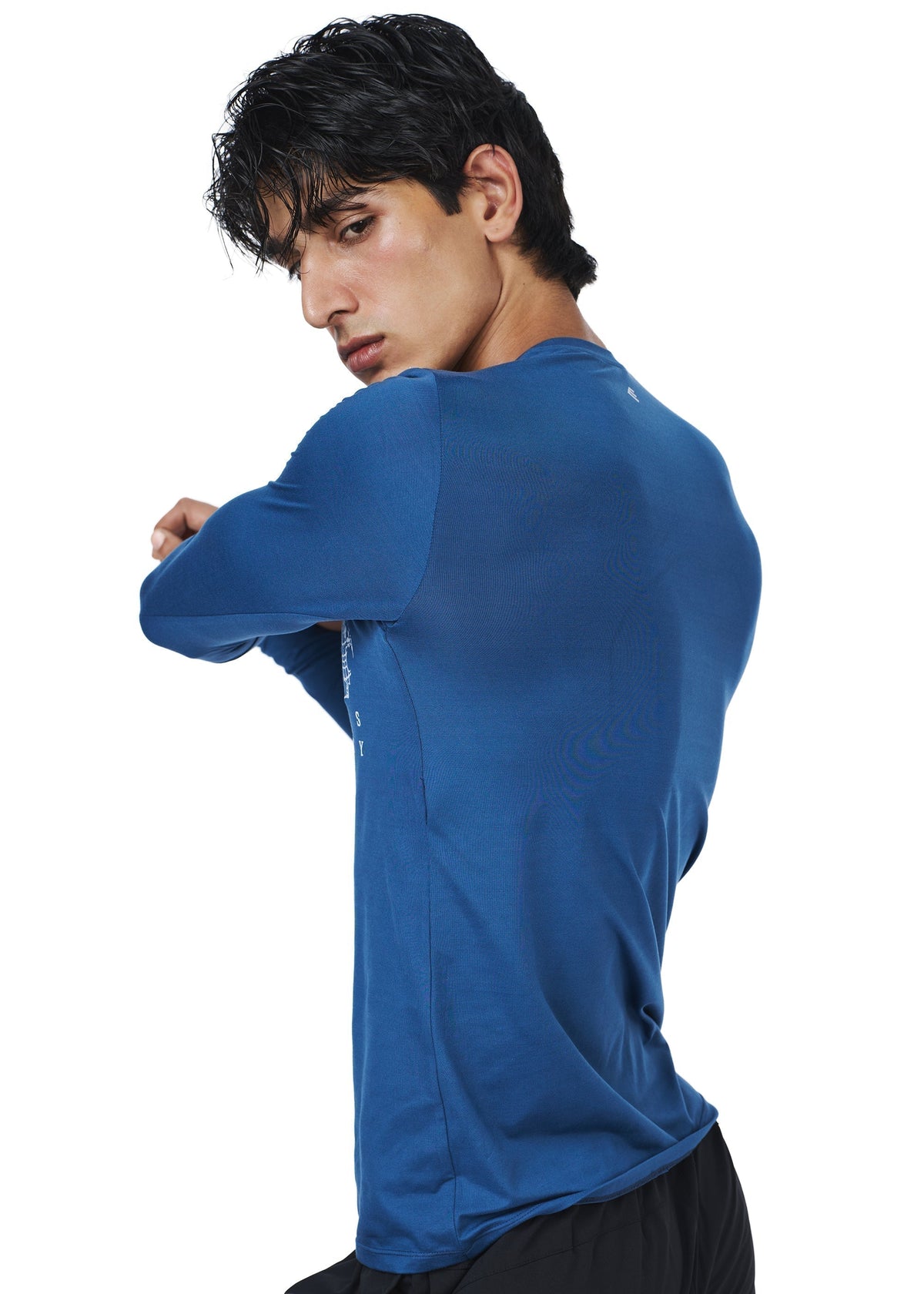 Aero Bamboo Long Sleeve Tee by EVEMEN