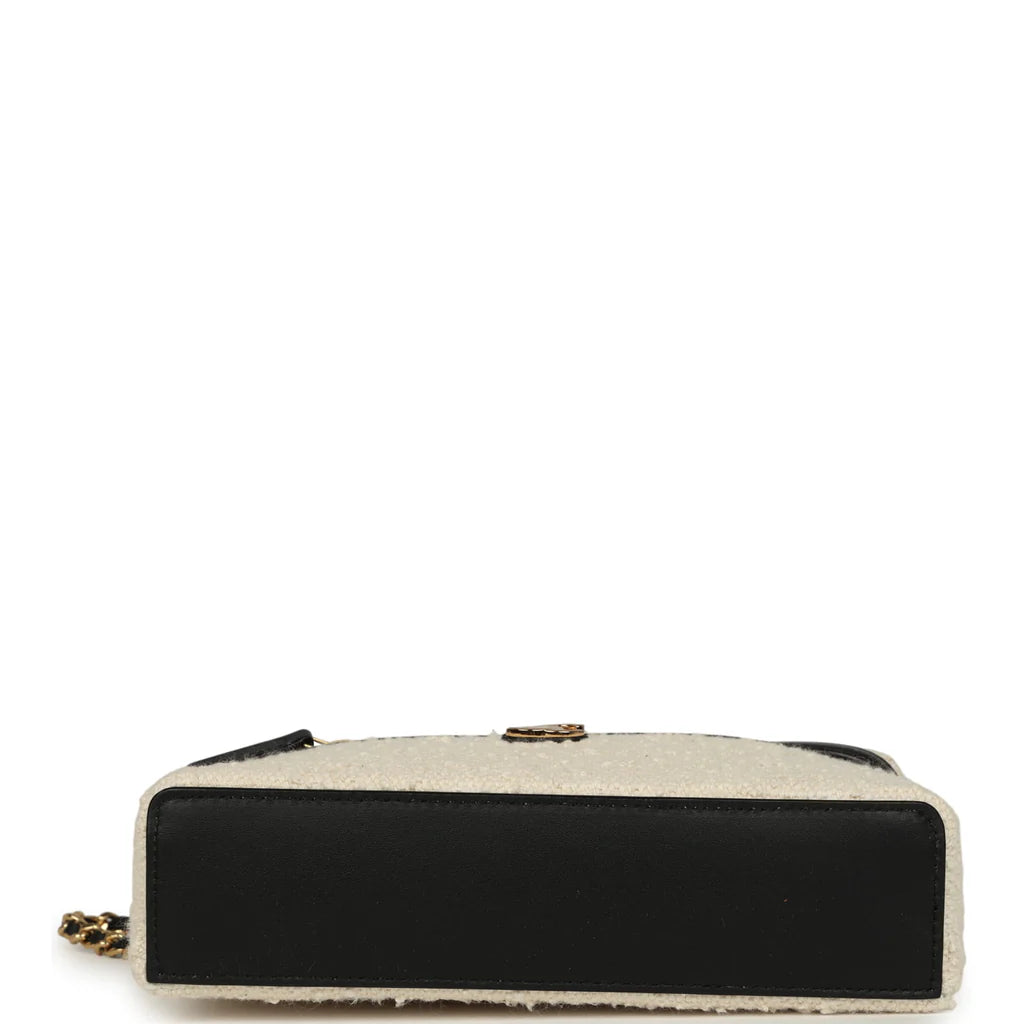 CHANEL Coco Beach Top Handle Long Vanity Case with Chain – Ecru Tweed & Black Calfskin - Zeuskicks
