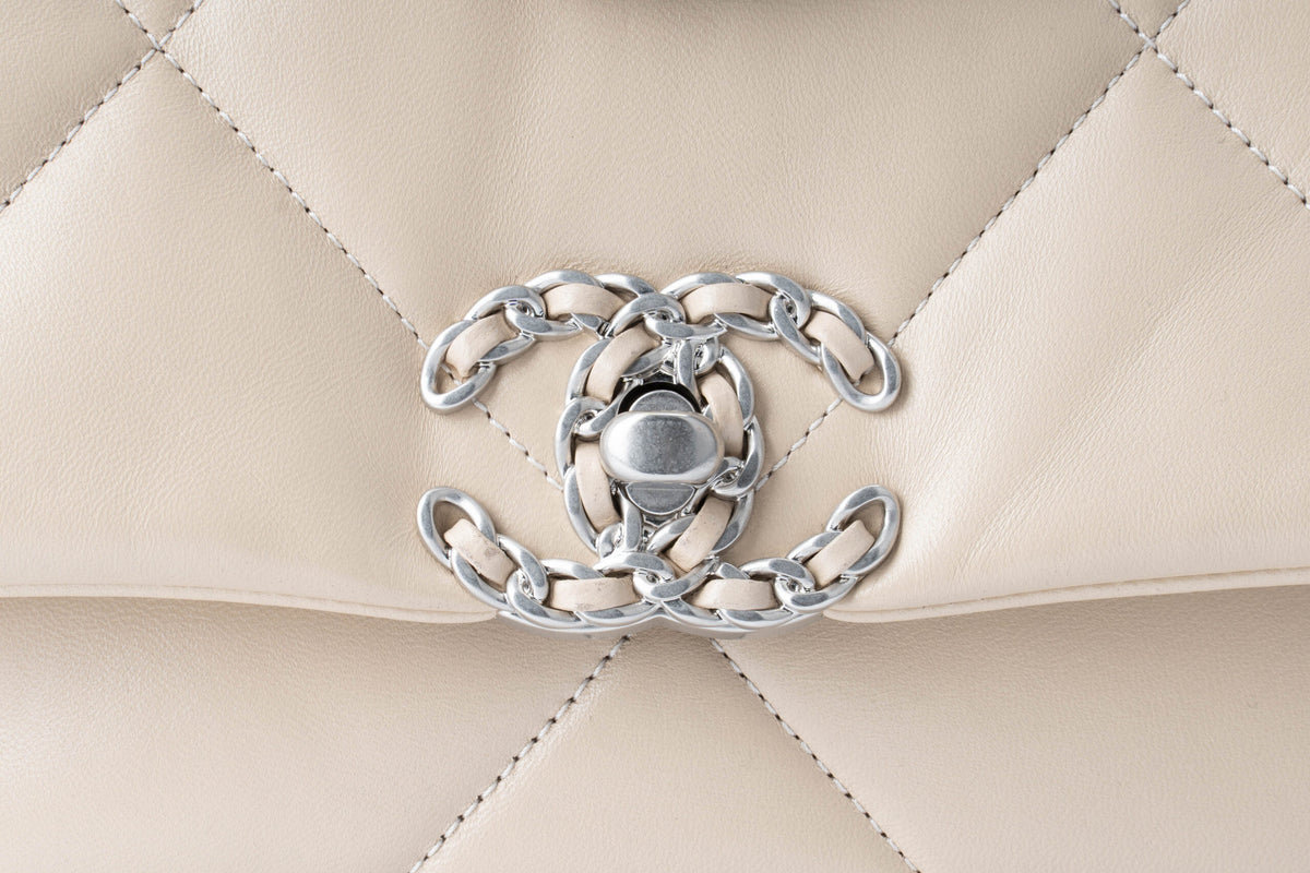 Chanel Medium 19 Beige Calfskin Mixed Hardware - view 9
