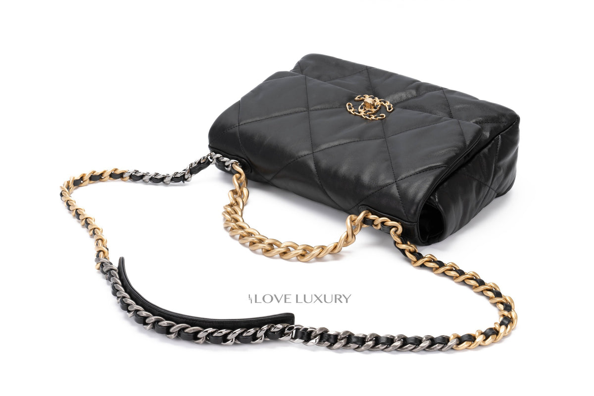 Chanel Medium 19 Black Goatskin Mixed Hardware - view 8